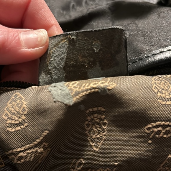 Gucci purse with matching travel duffel. - Picture 9 of 9